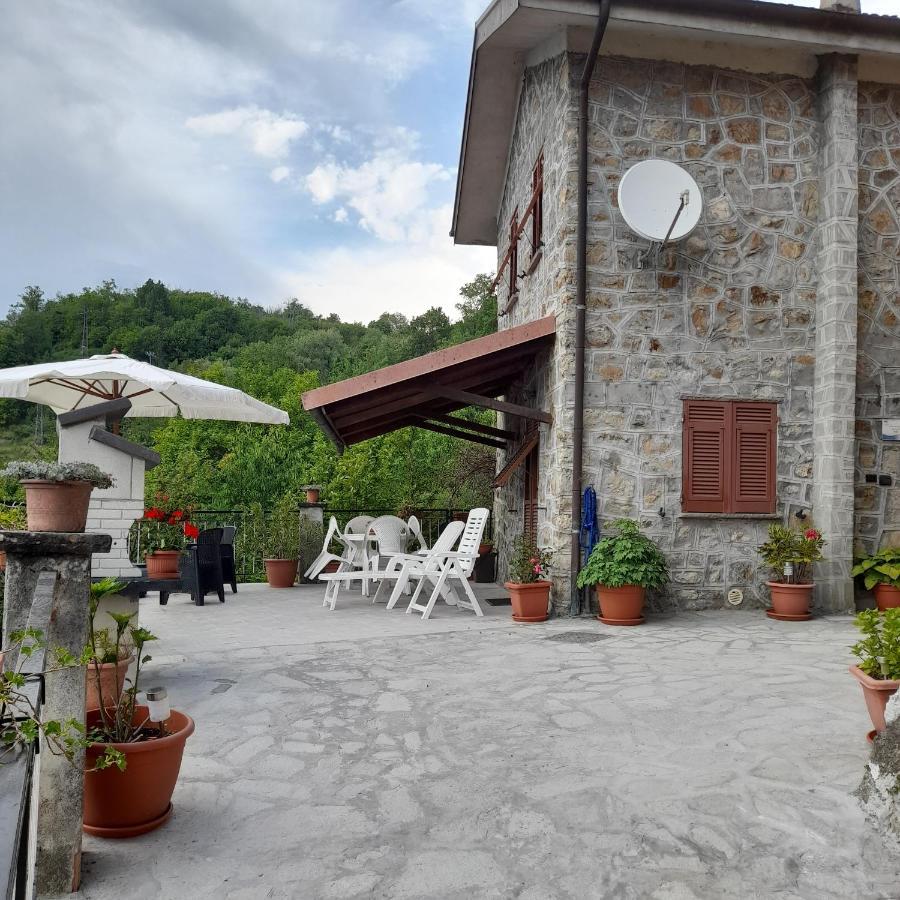 Agriturismo Merlotta Villa Varese Ligure Exterior photo
